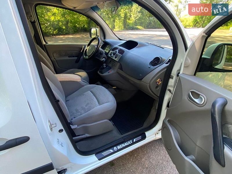 Минивэн Renault Kangoo 2009 в Киеве фото 13 Минивэн Renault Kangoo 2009 в Киеве