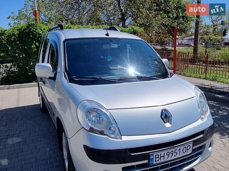 Минивэн Renault Kangoo 2010 в Одессе
