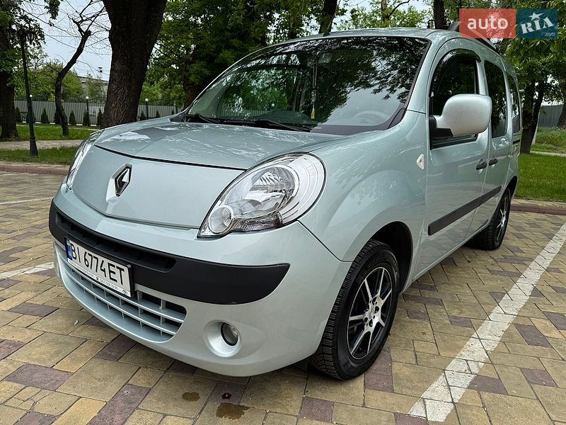 Минивэн Renault Kangoo 2009 в Кременчуге фото Минивэн Renault Kangoo 2009 в Кременчуге