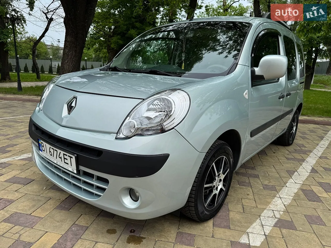 2010 Renault Kangoo - мініатюра 22