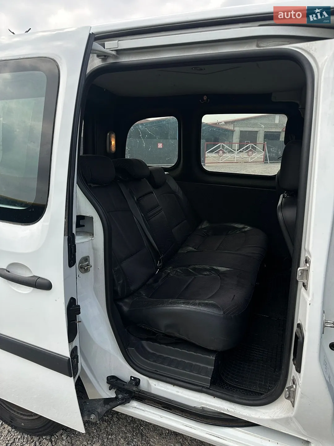 2011 Renault Kangoo - мініатюра 11