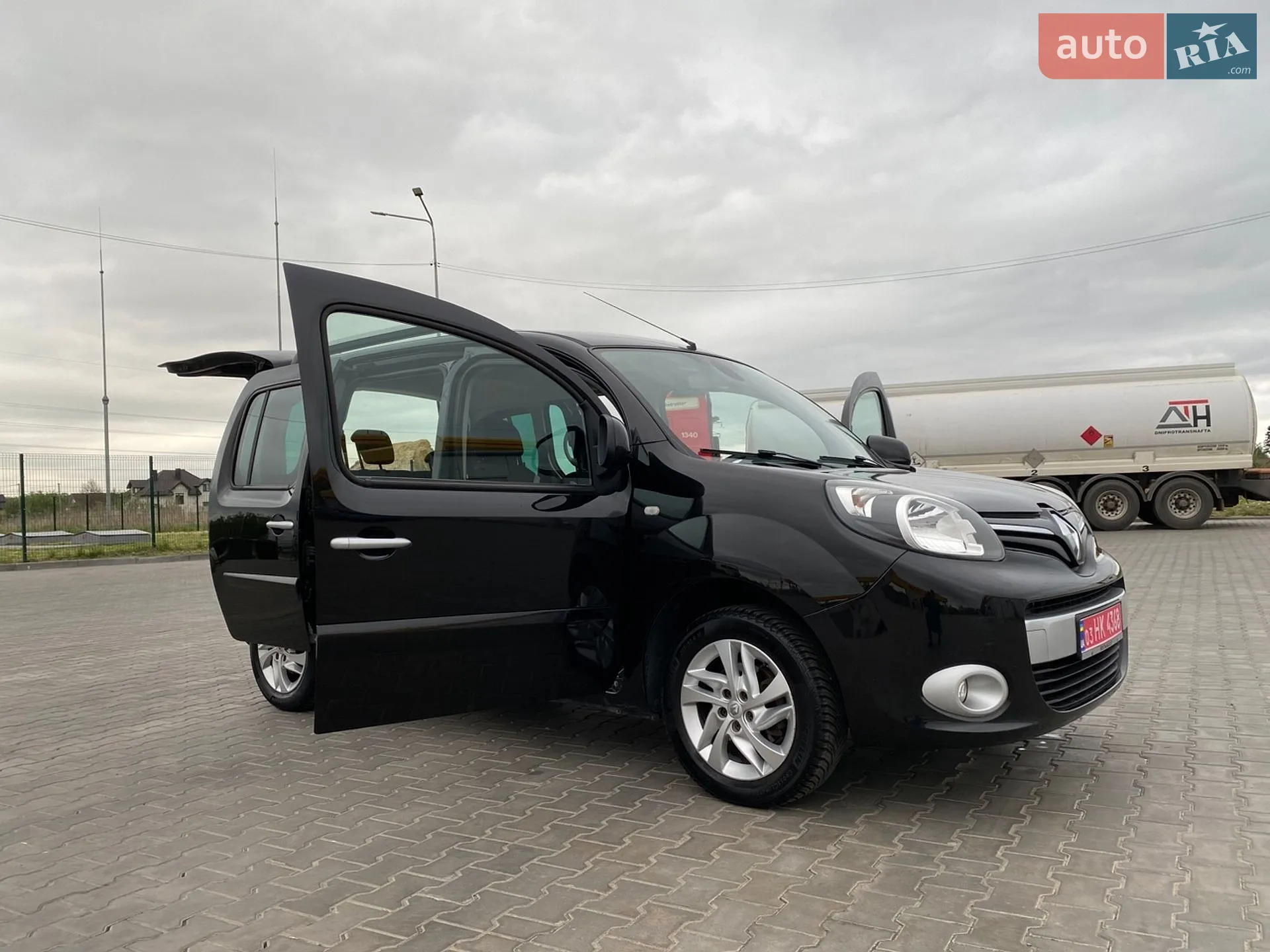 2015 Renault Kangoo - мініатюра 153