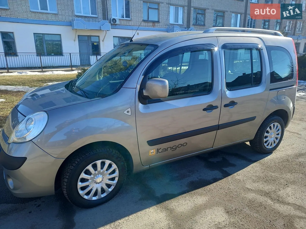 2010 Renault Kangoo - мініатюра 26