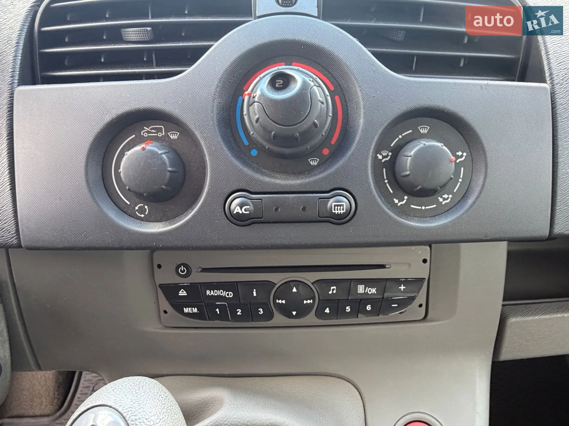 2010 Renault Kangoo - мініатюра 32