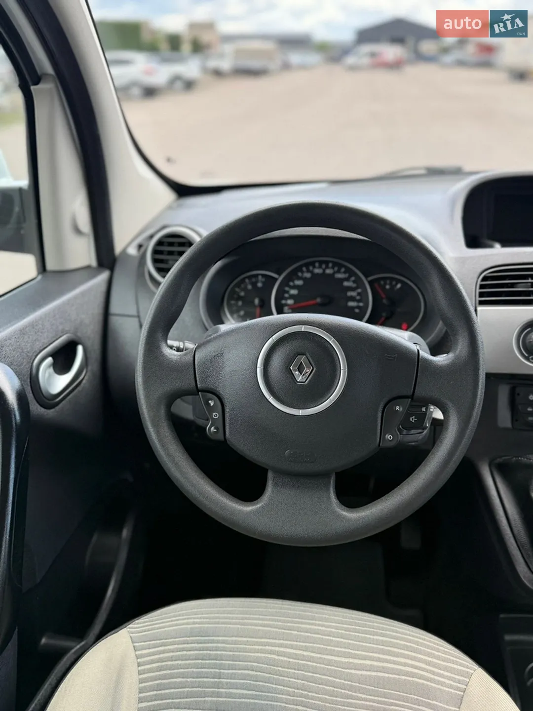 2011 Renault Kangoo - мініатюра 40