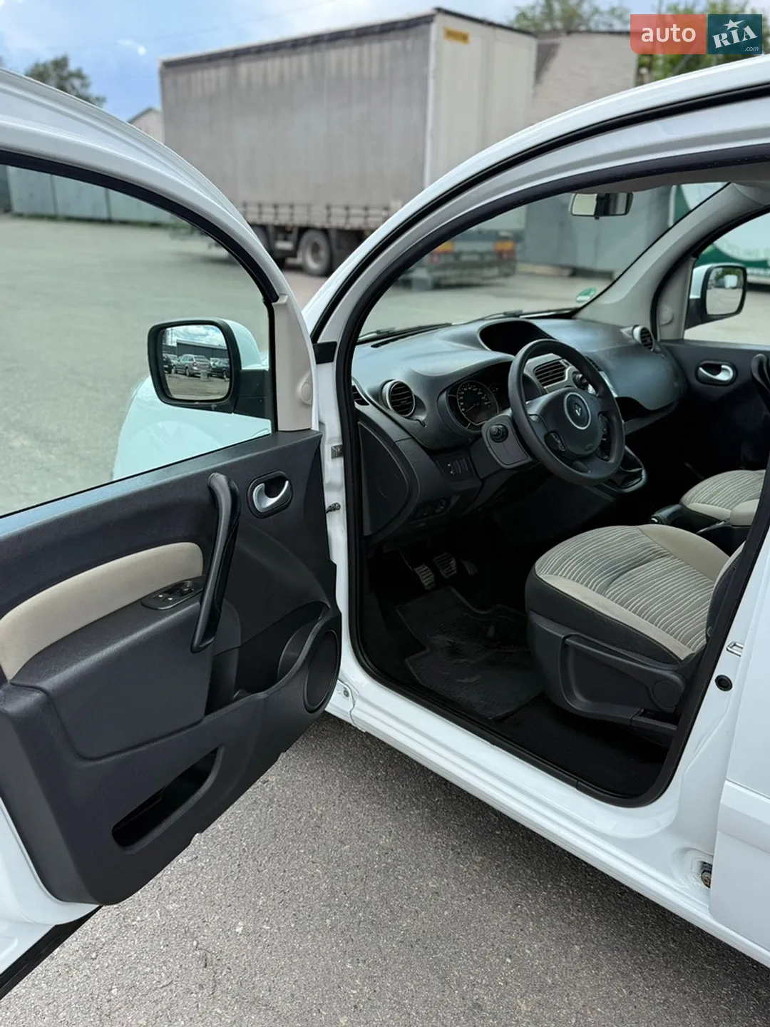 2011 Renault Kangoo - мініатюра 45