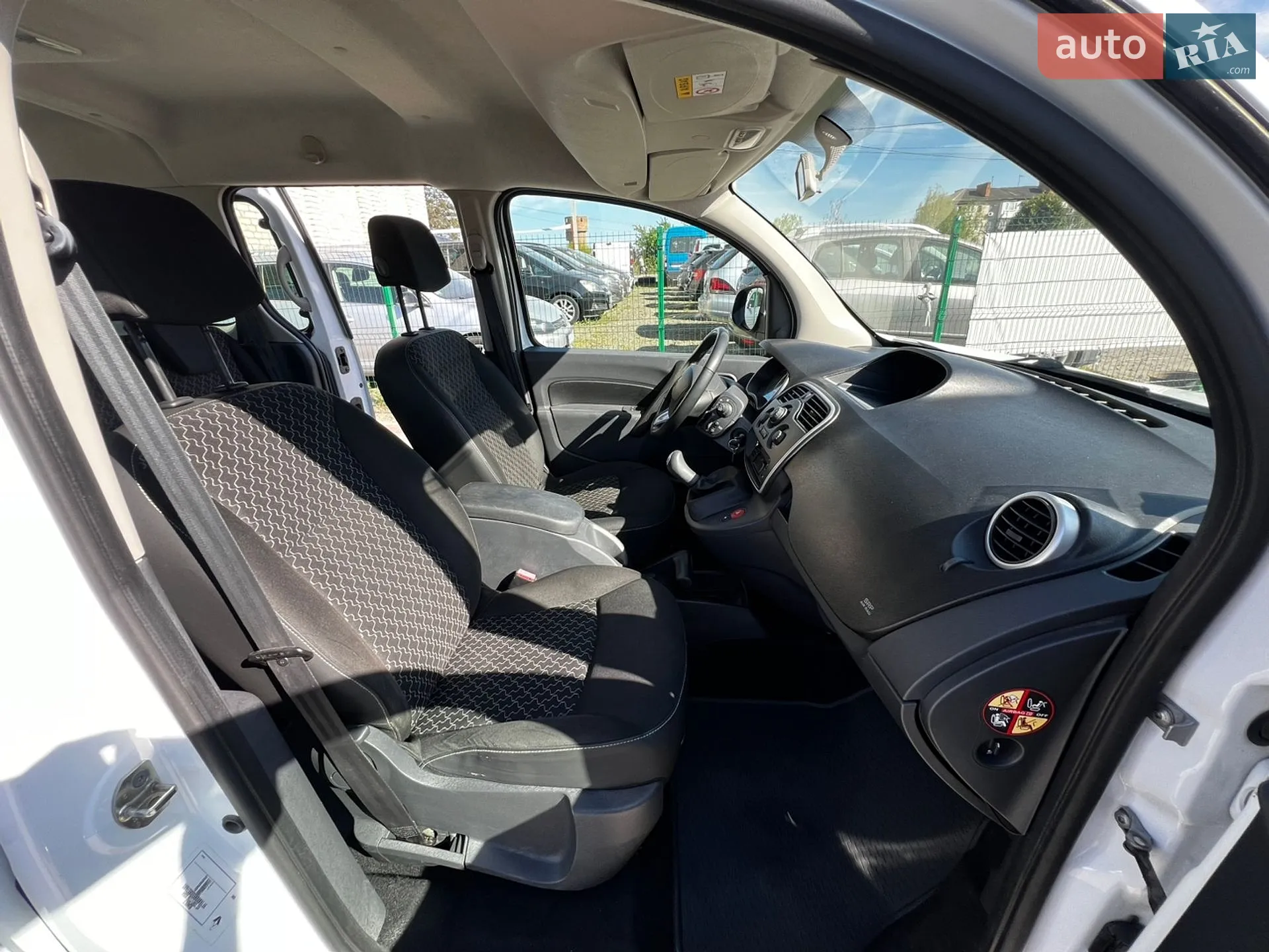 2014 Renault Kangoo - мініатюра 39