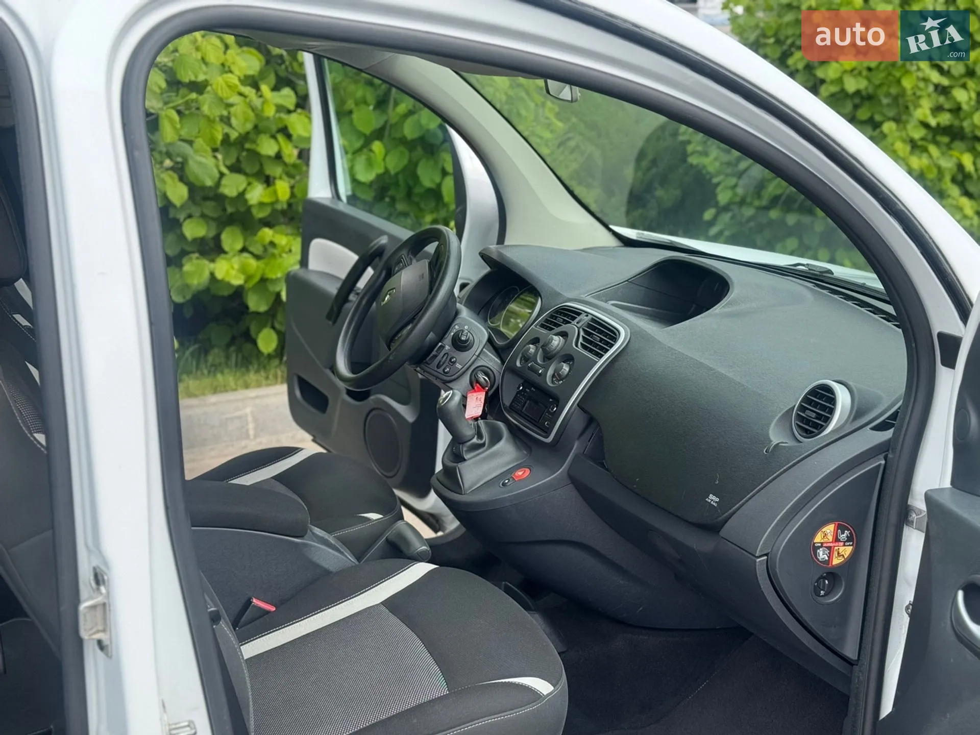 2015 Renault Kangoo - мініатюра 18