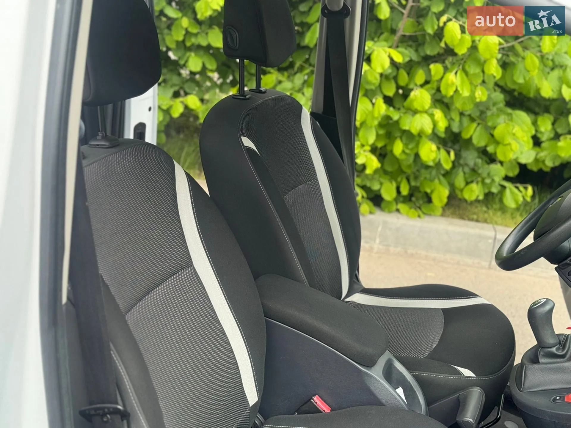 2015 Renault Kangoo - мініатюра 19