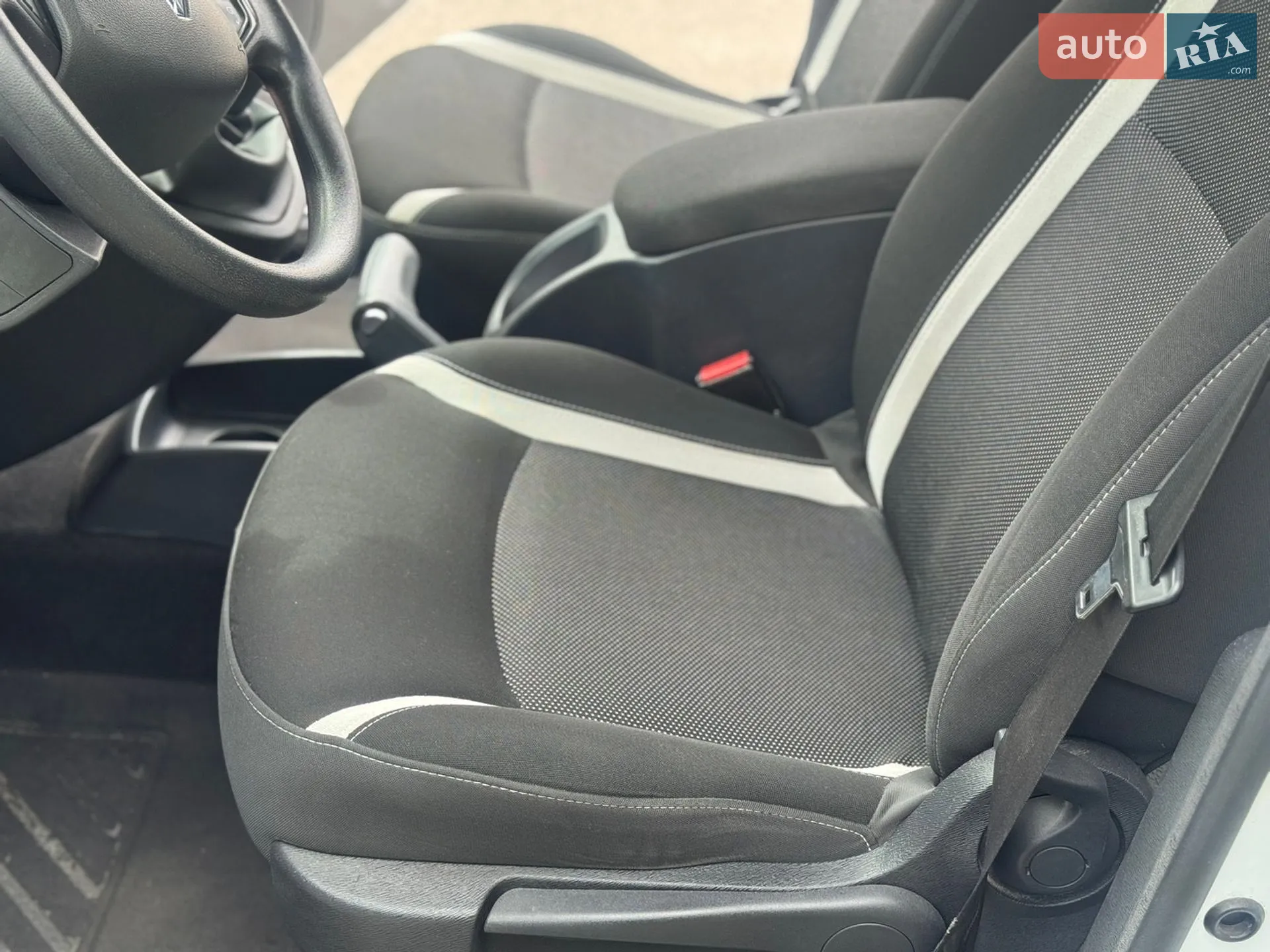 2015 Renault Kangoo - мініатюра 24