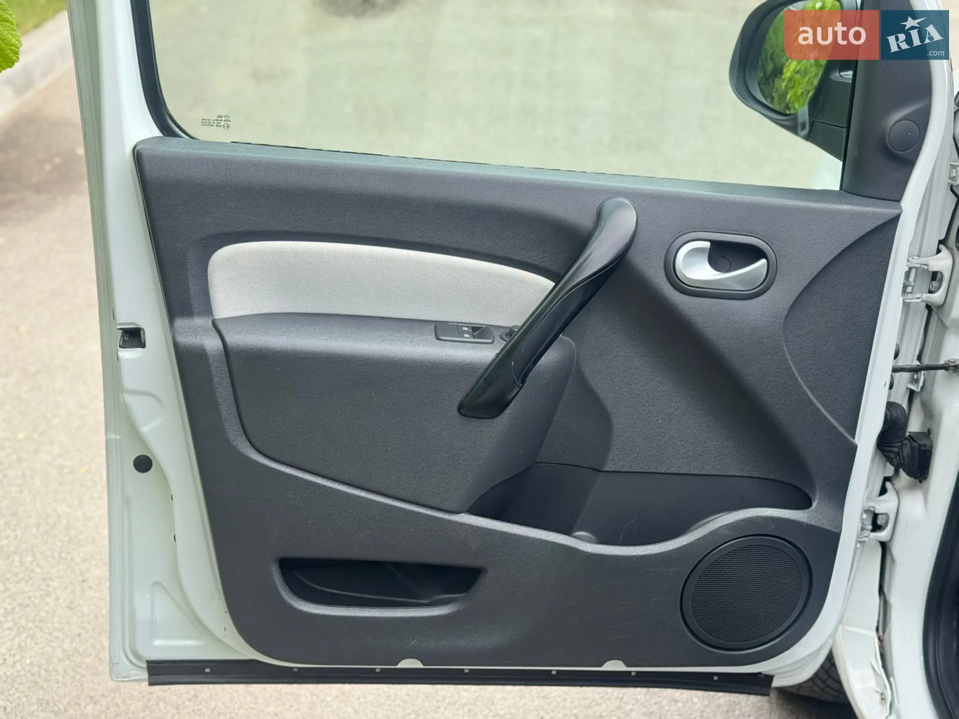2015 Renault Kangoo - мініатюра 21