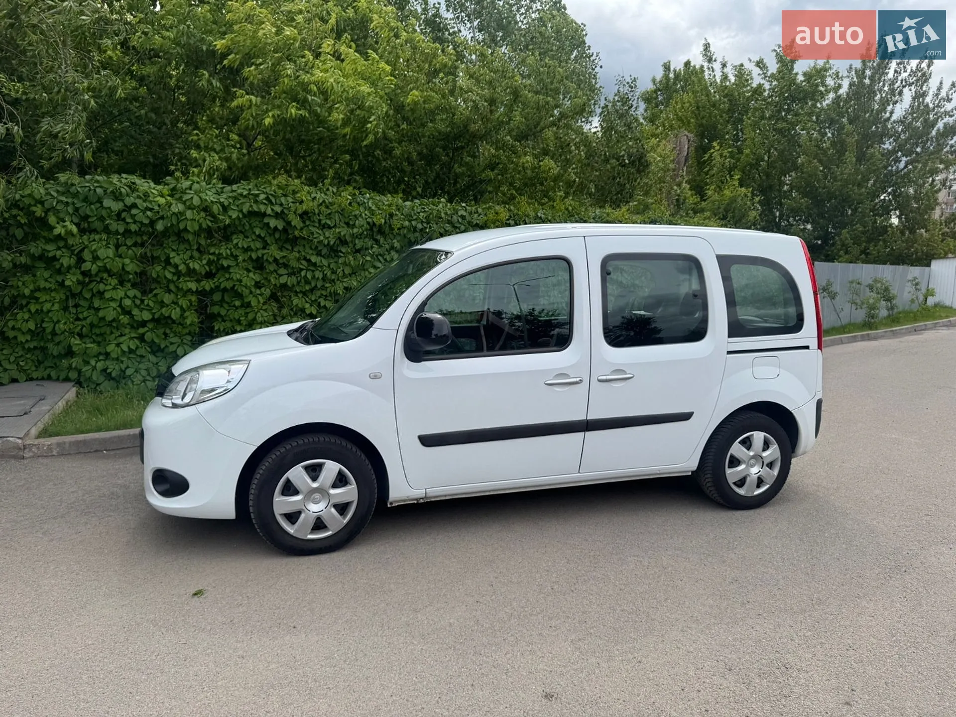 2015 Renault Kangoo - мініатюра 38