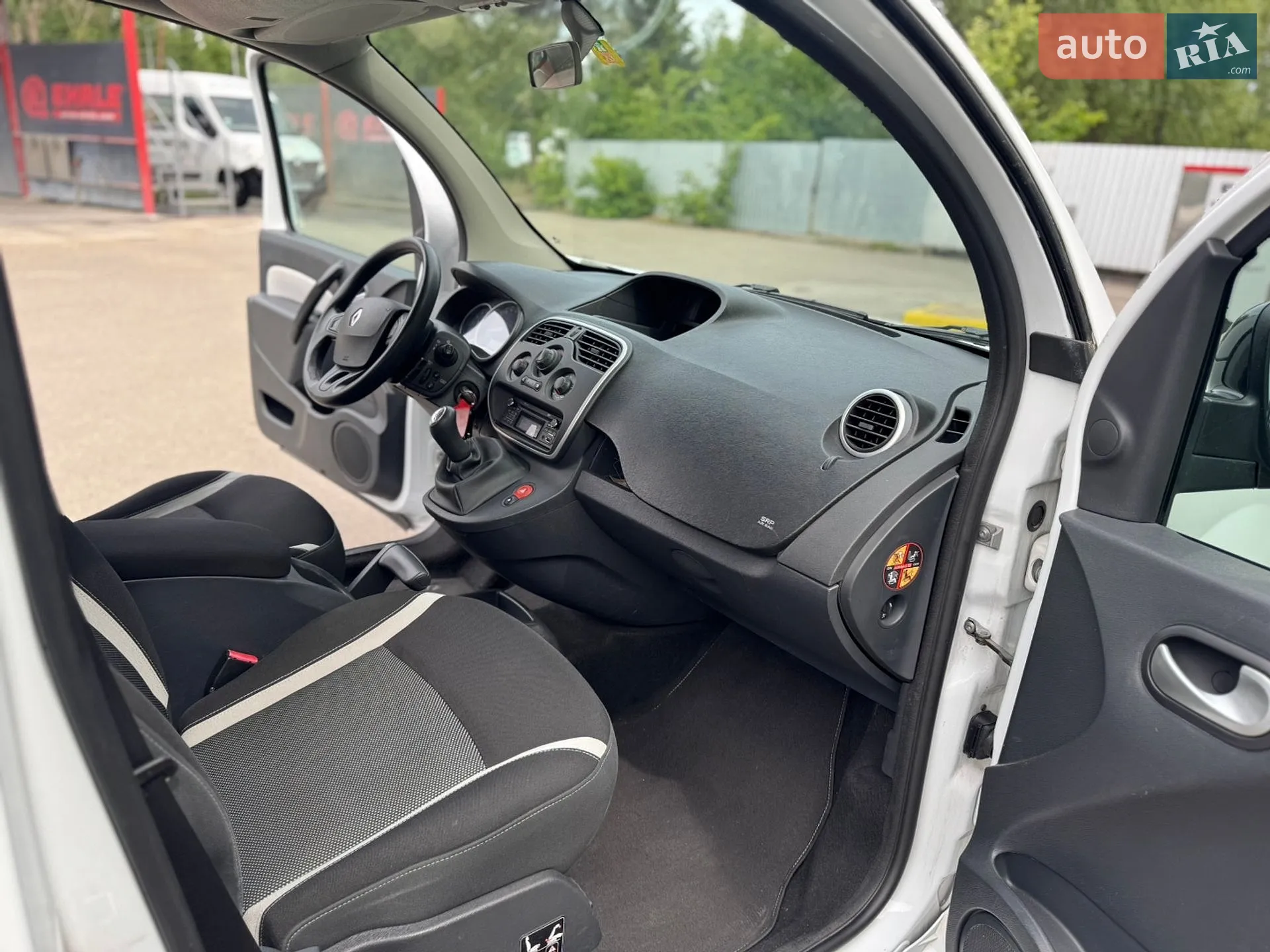 2015 Renault Kangoo - мініатюра 33
