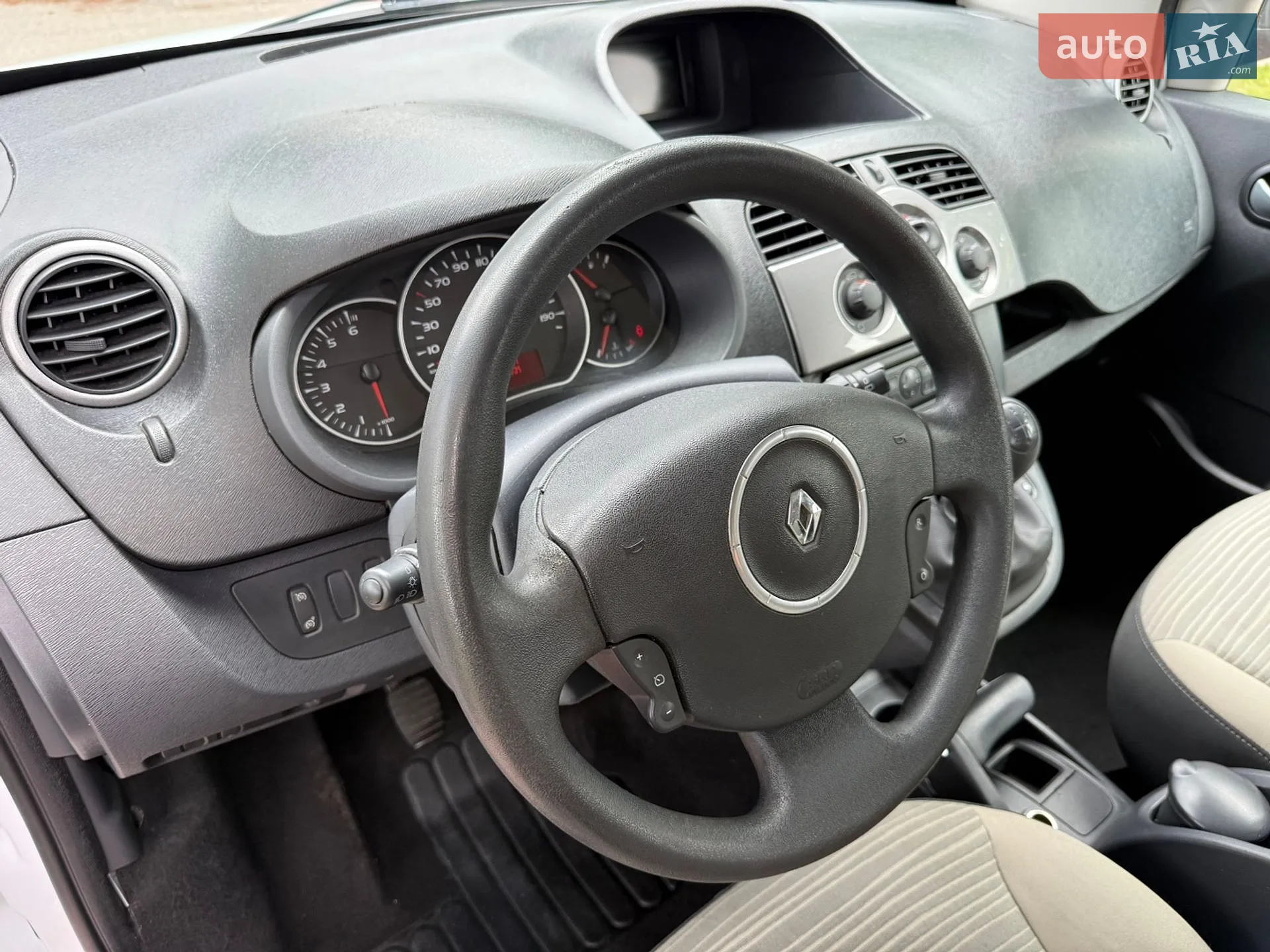 2012 Renault Kangoo - мініатюра 48