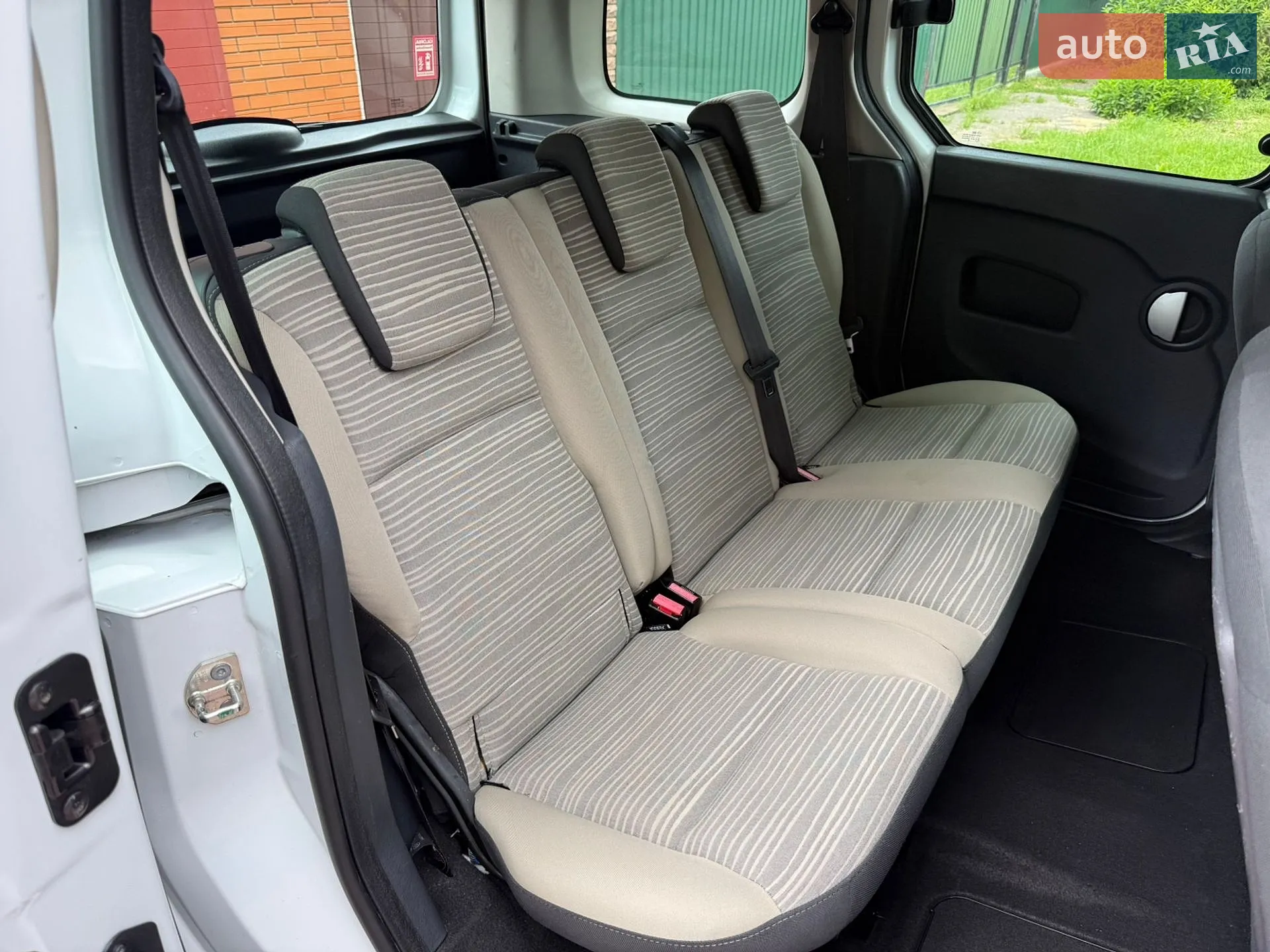 2012 Renault Kangoo - мініатюра 59