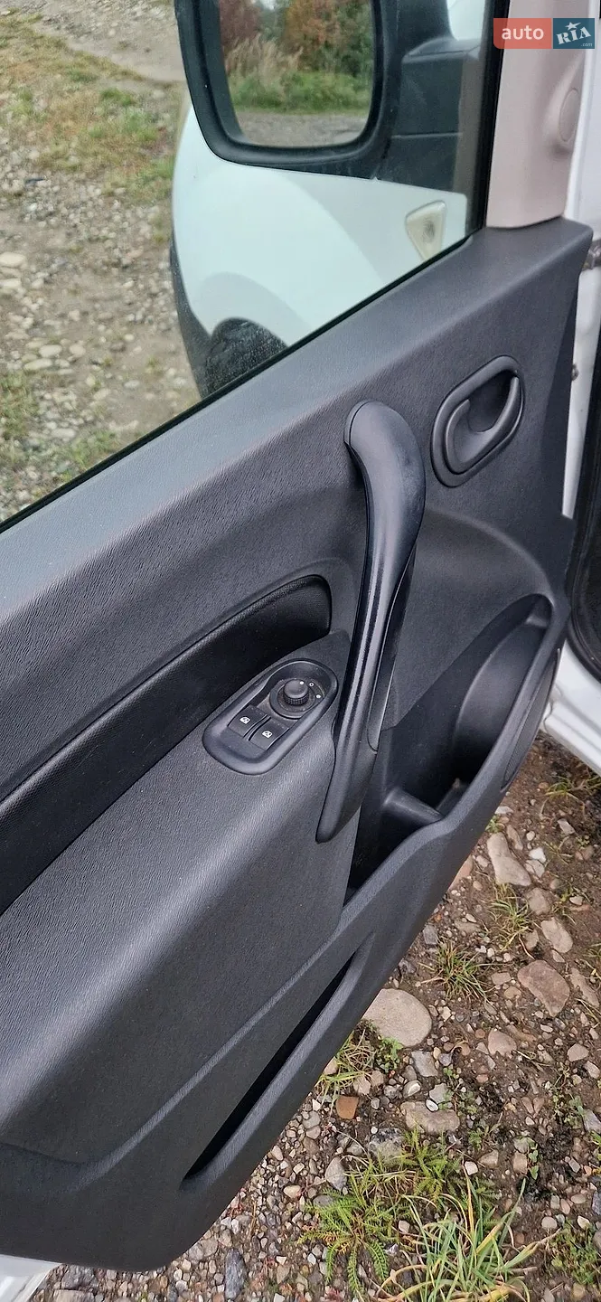 2011 Renault Kangoo - мініатюра 18