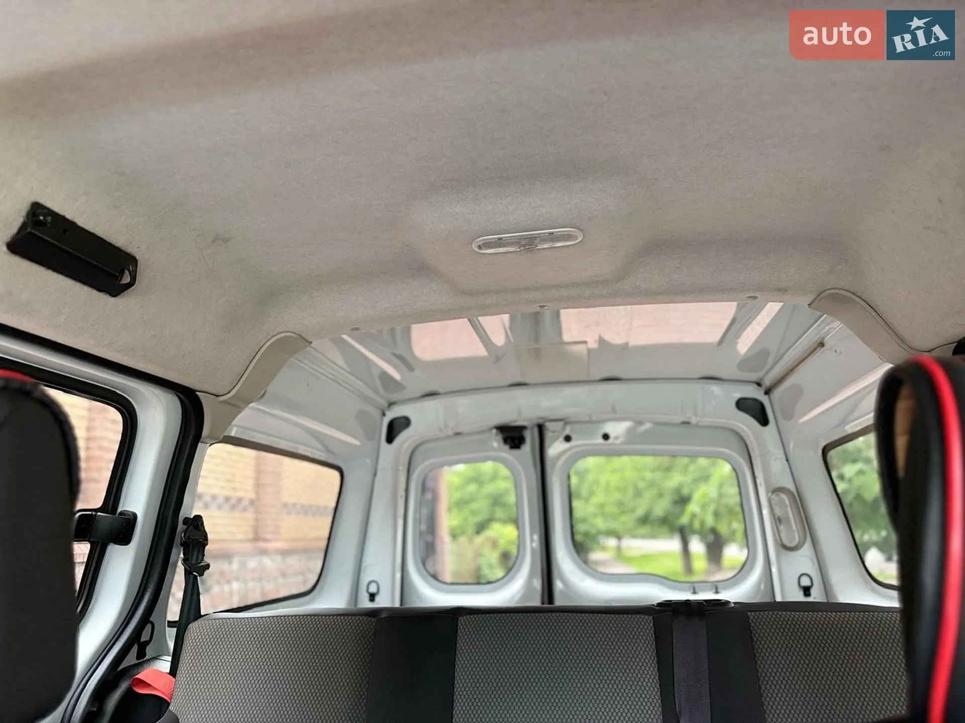 2018 Renault Kangoo - мініатюра 33