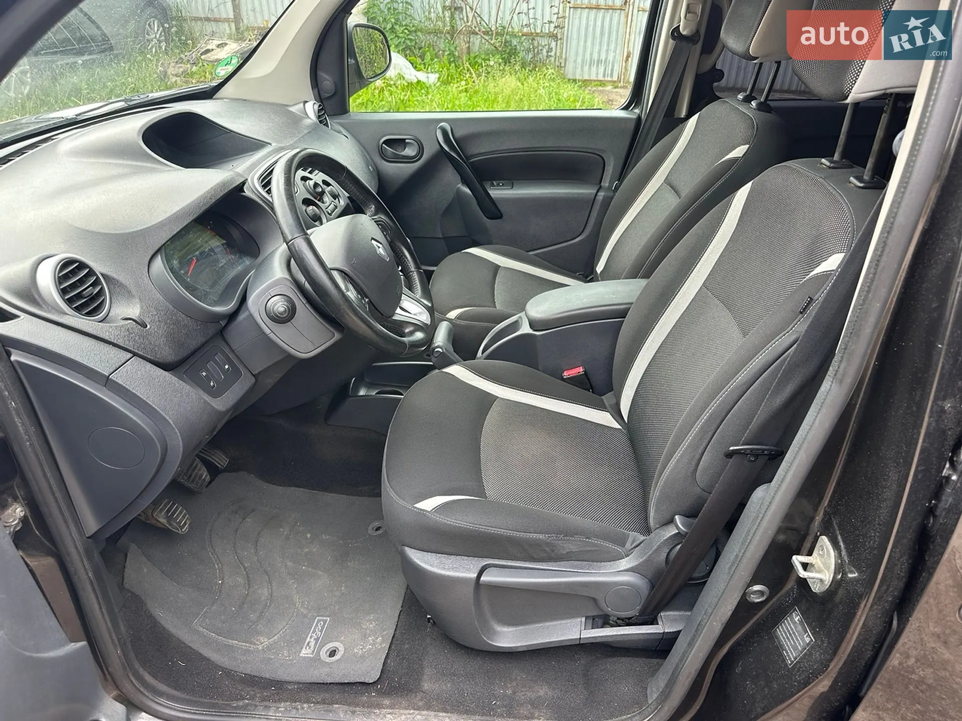 2012 Ford Focus - мініатюра 13