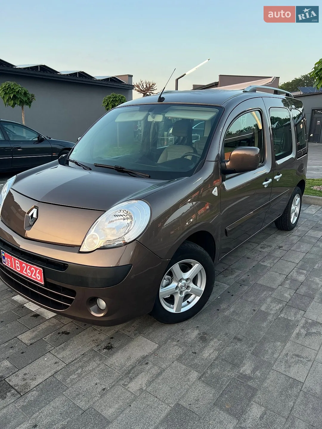 2011 Renault Kangoo - фото 1