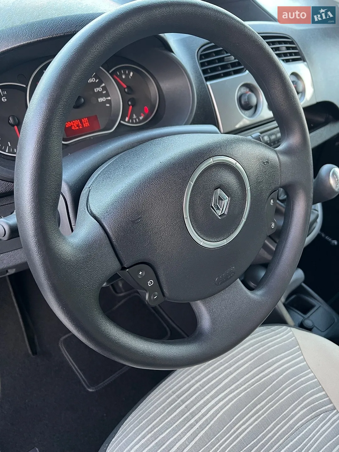 2011 Renault Kangoo - мініатюра 28