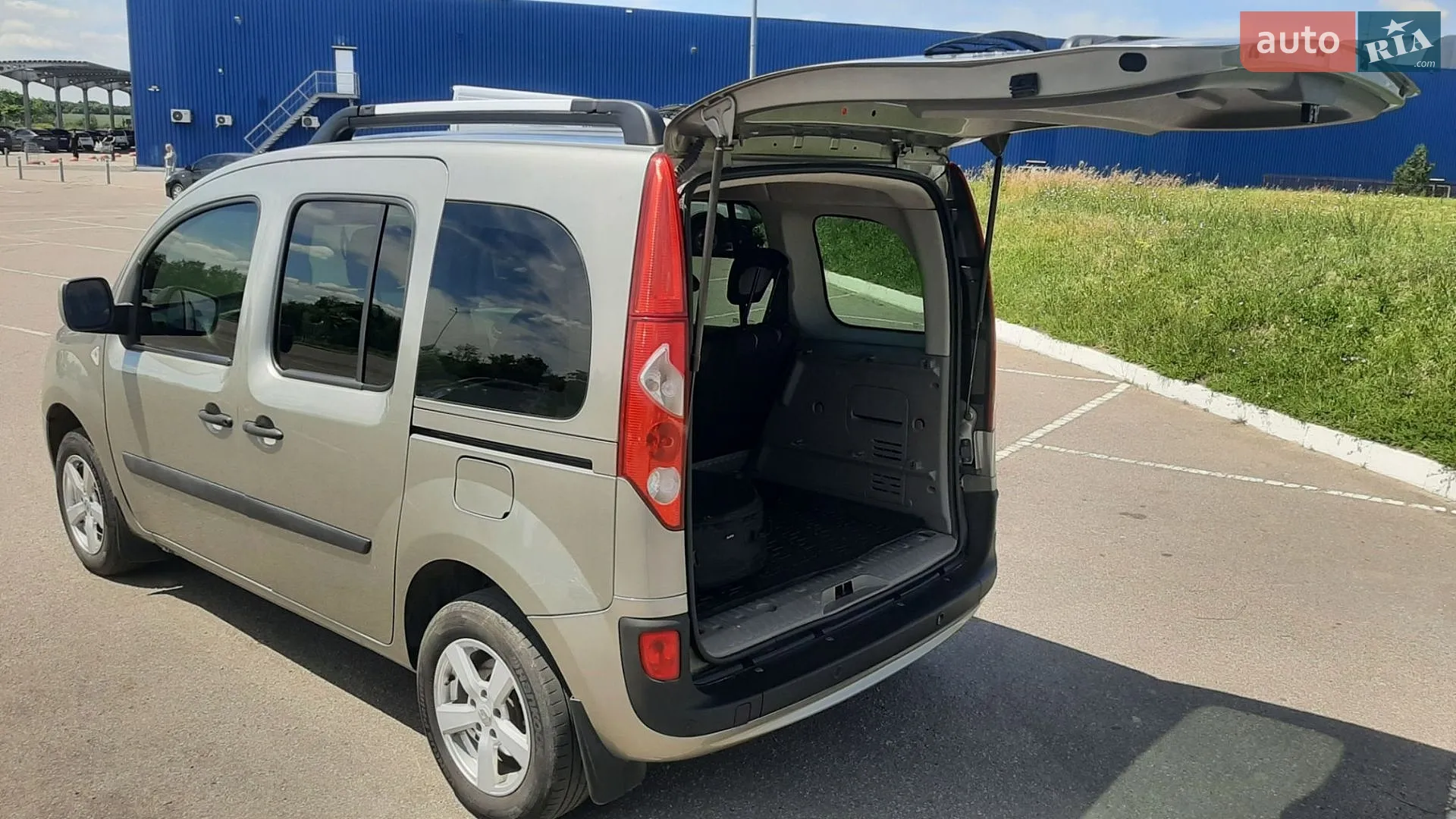 2010 Renault Kangoo - мініатюра 7