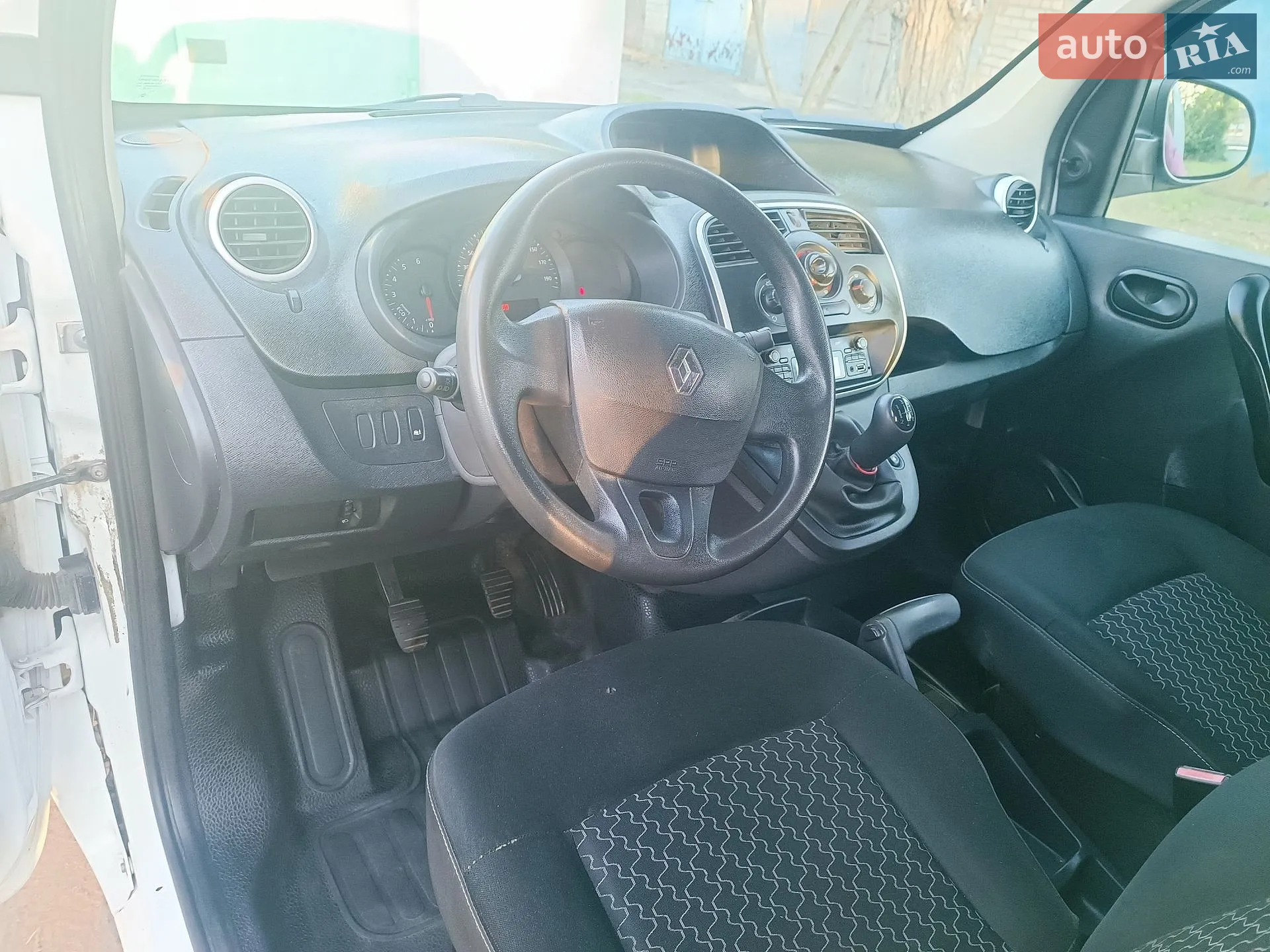 Renault Kangoo 2014 VIN VF1FW17BE51834491 фото оголошення 6 з 28
