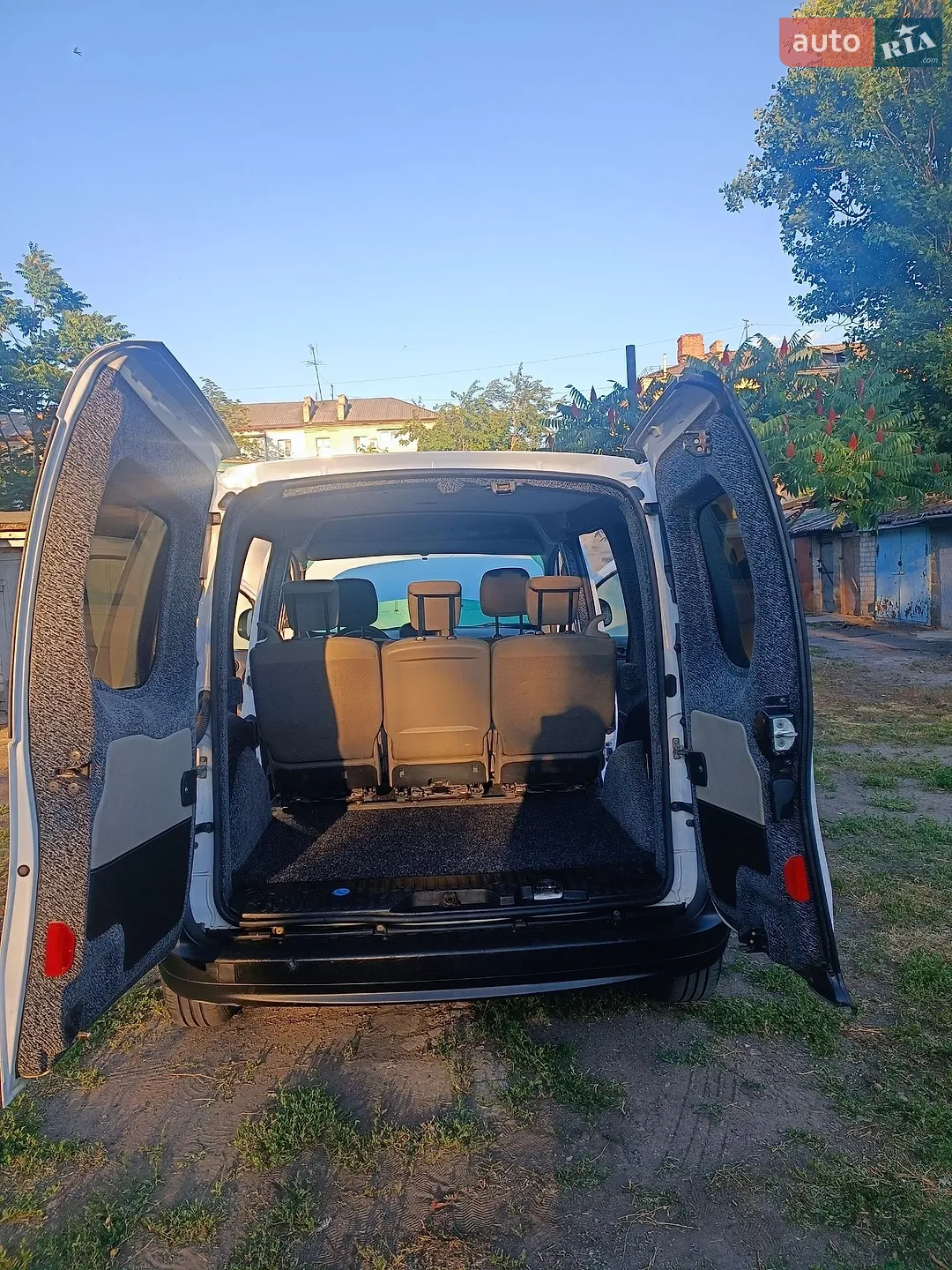 Renault Kangoo 2014 VIN VF1FW17BE51834491 фото оголошення 19 з 28