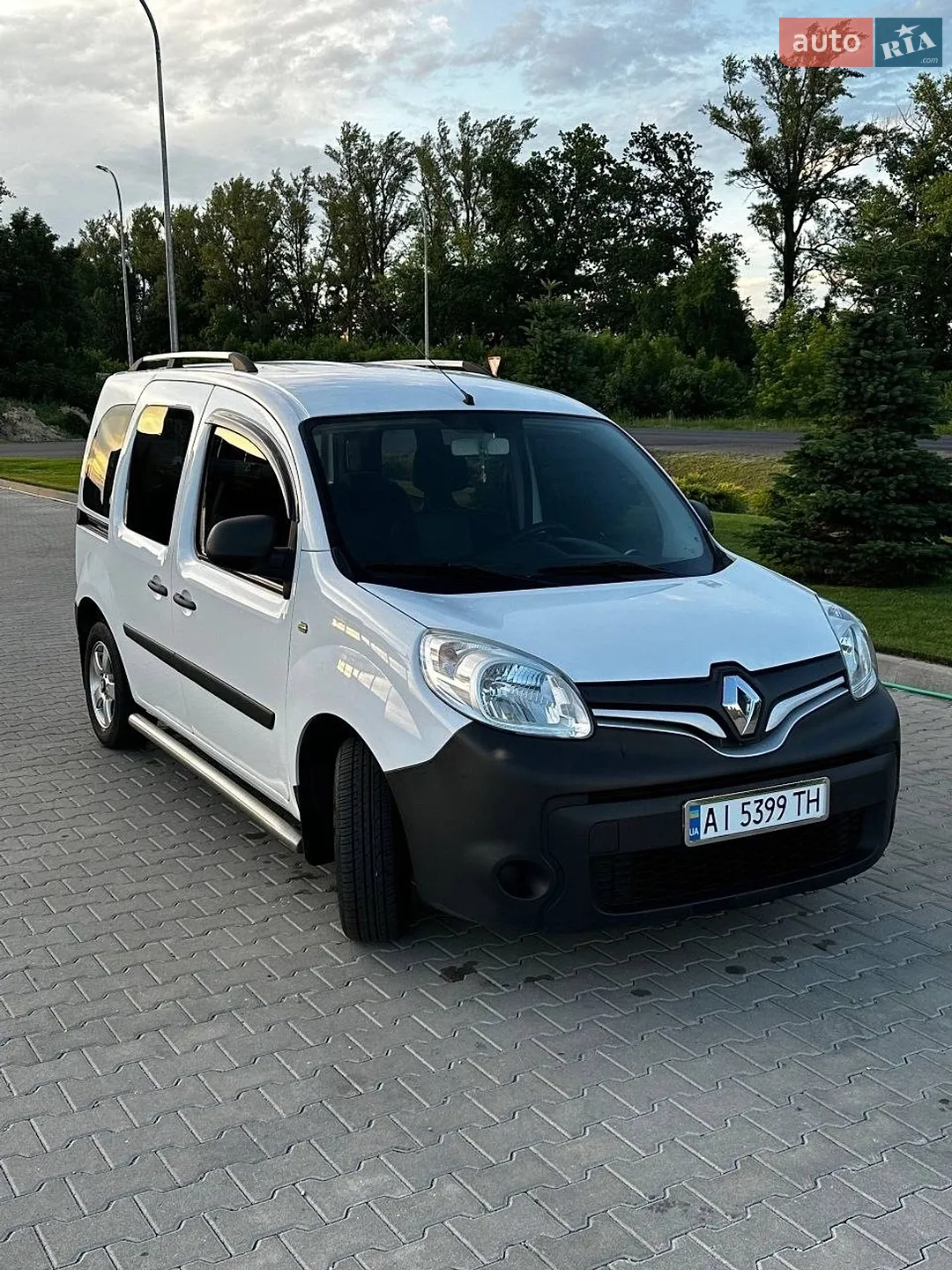 2015 Renault Kangoo - фото 1