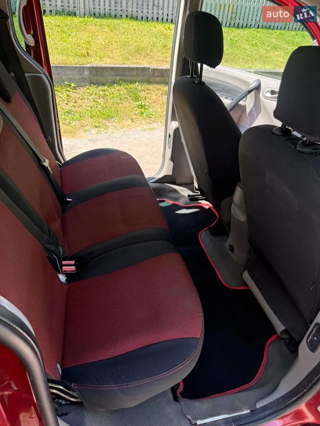 2010 Renault Kangoo - мініатюра 14