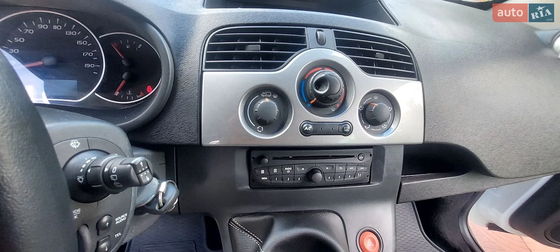2012 Renault Kangoo - мініатюра 30