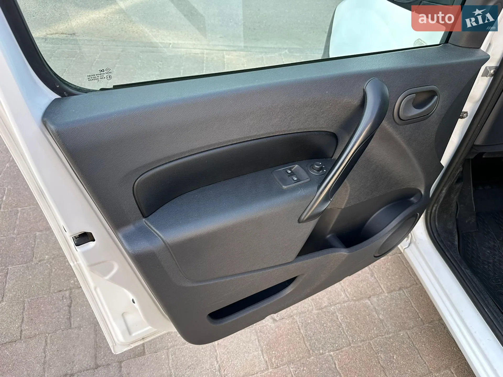 2016 Renault Kangoo - мініатюра 17
