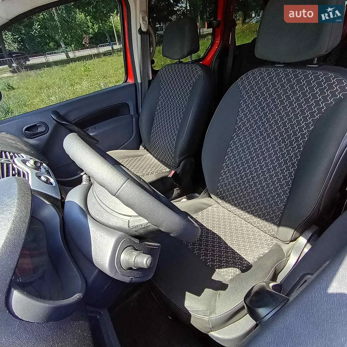 2013 Renault Kangoo - мініатюра 14