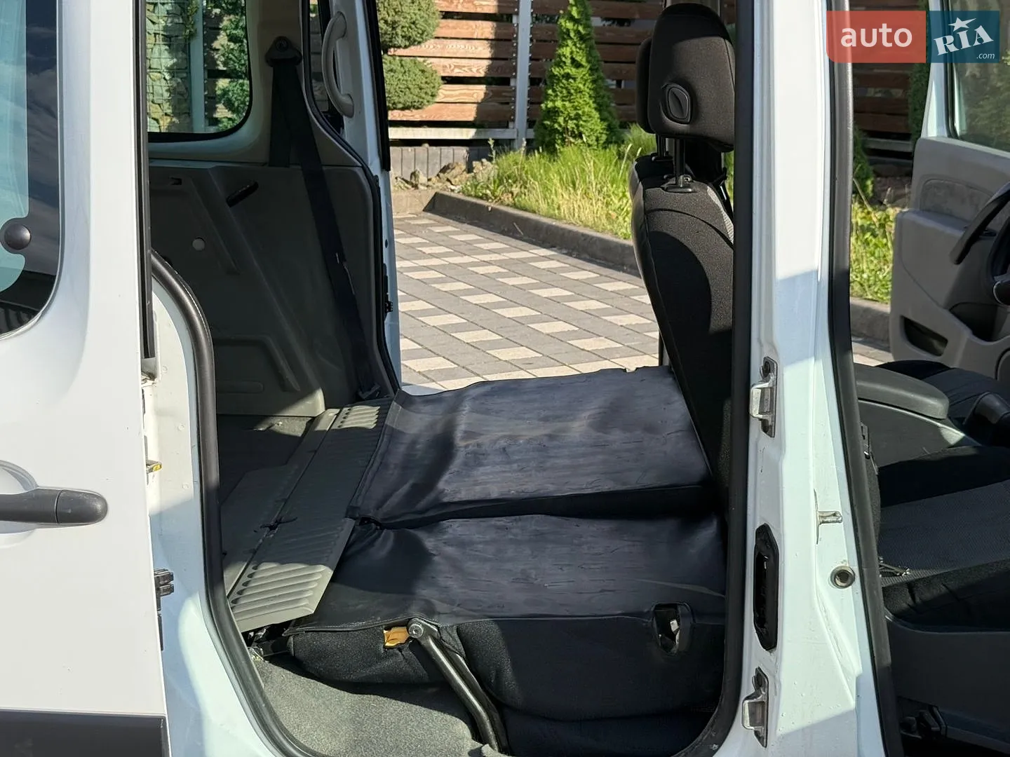 2011 Renault Kangoo - мініатюра 75