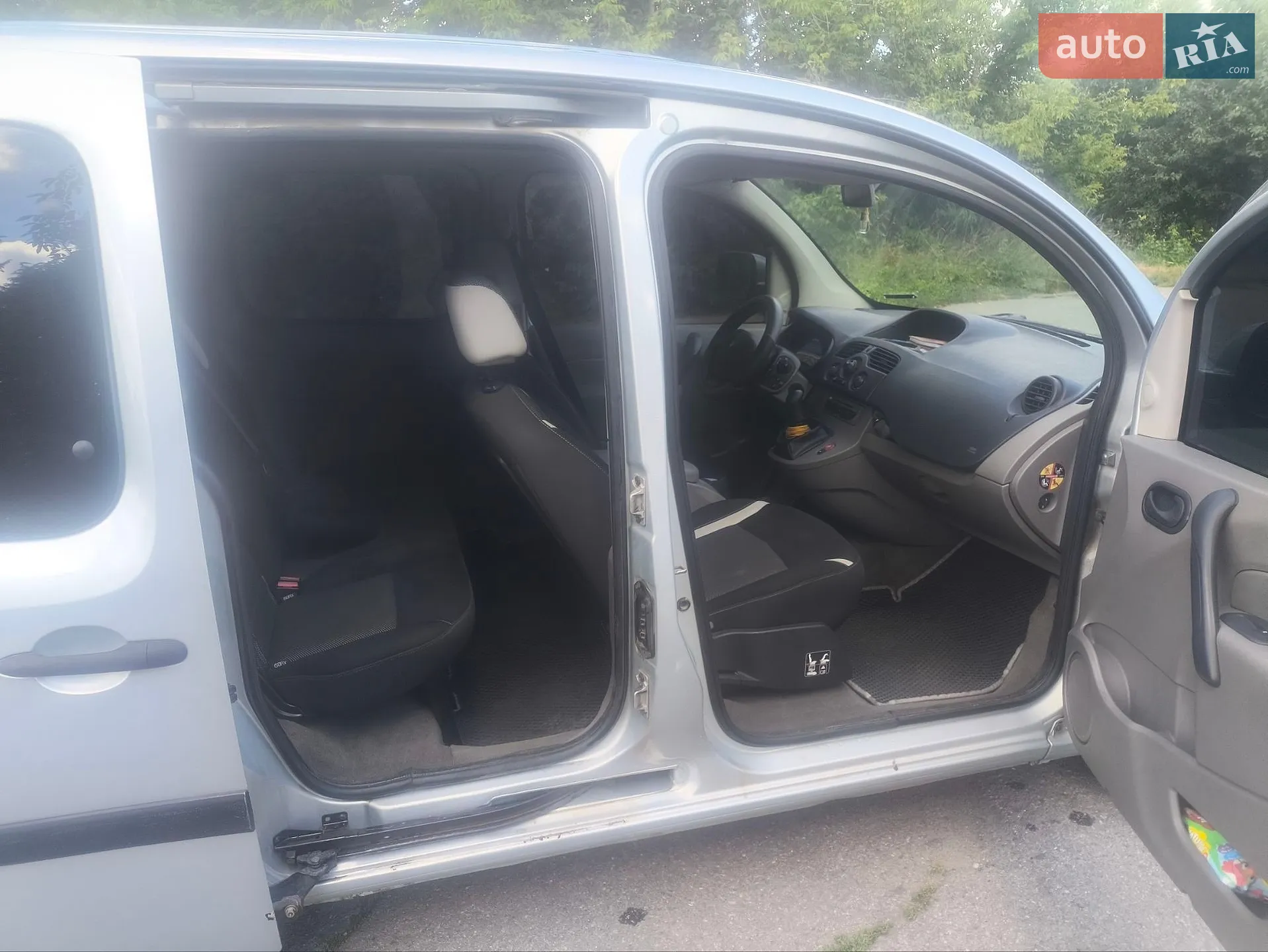 2010 Renault Kangoo - мініатюра 8