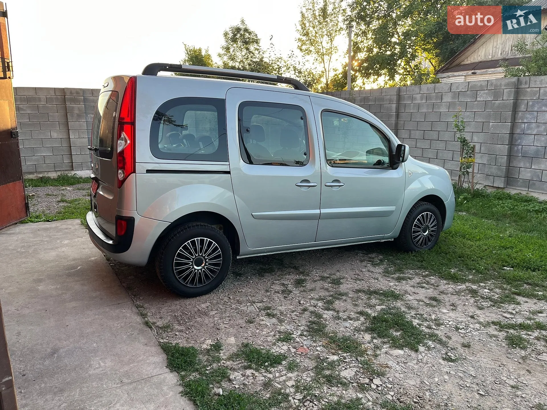 2011 Renault Kangoo - мініатюра 4