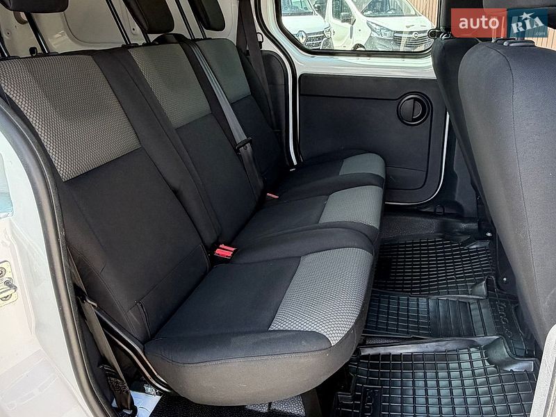 Минивэн Renault Kangoo 2020 в Млинове фото 11 Минивэн Renault Kangoo 2020 в Млинове