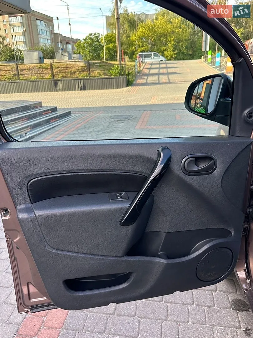 2014 Renault Kangoo - мініатюра 34