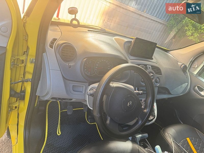 Минивэн Renault Kangoo 2009 в Каменец-Подольском