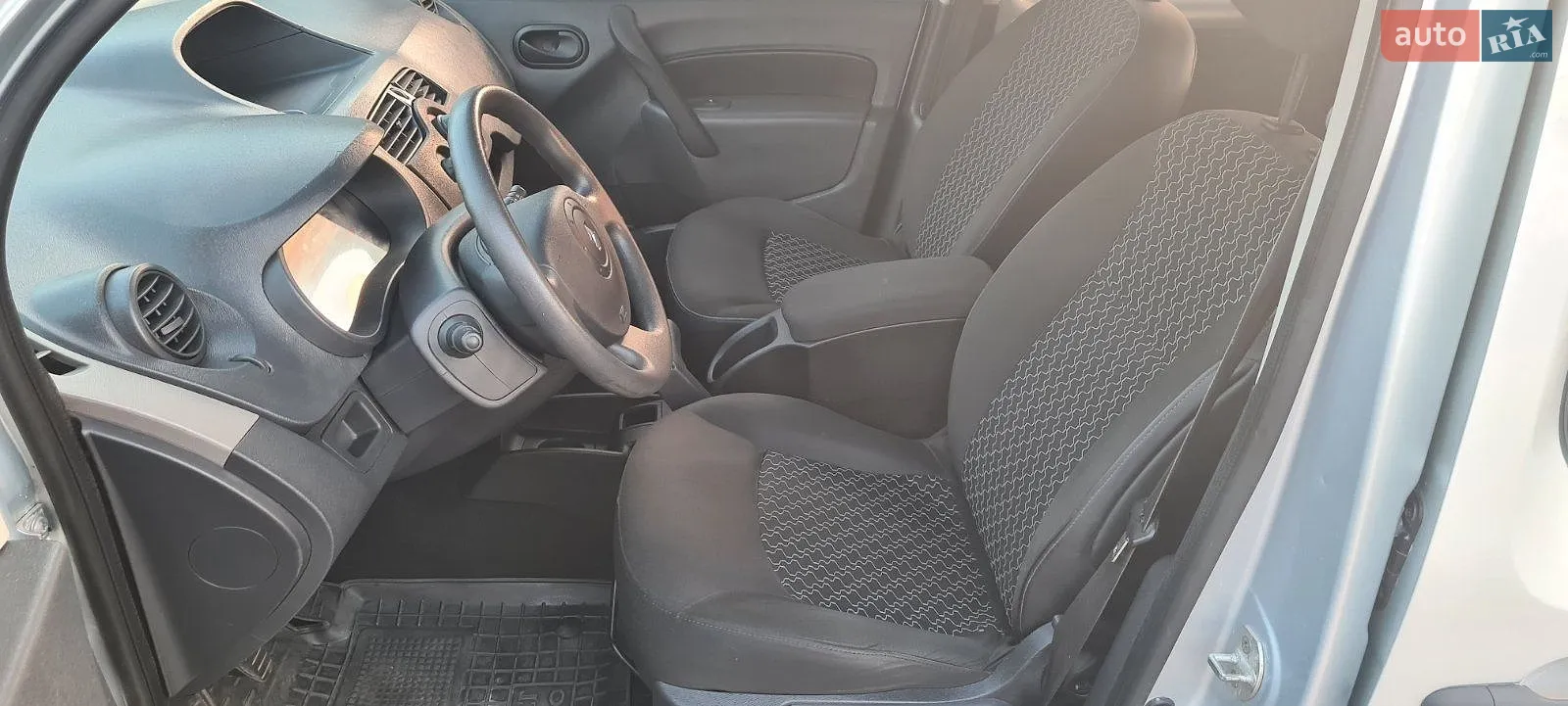 2011 Renault Kangoo - мініатюра 6
