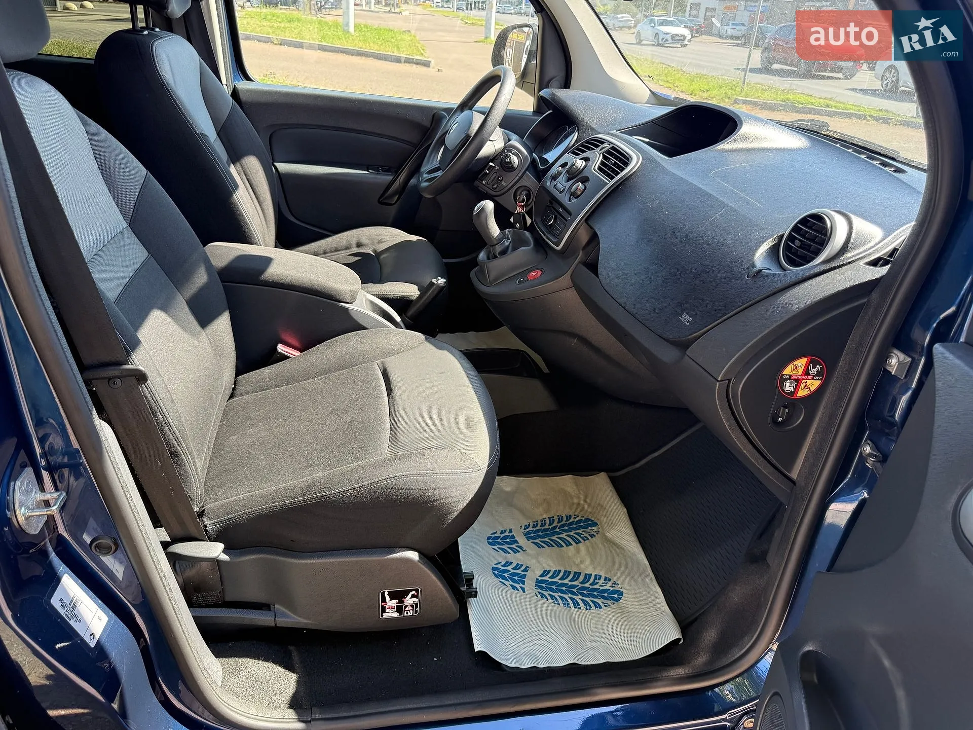 2017 Renault Kangoo - мініатюра 28