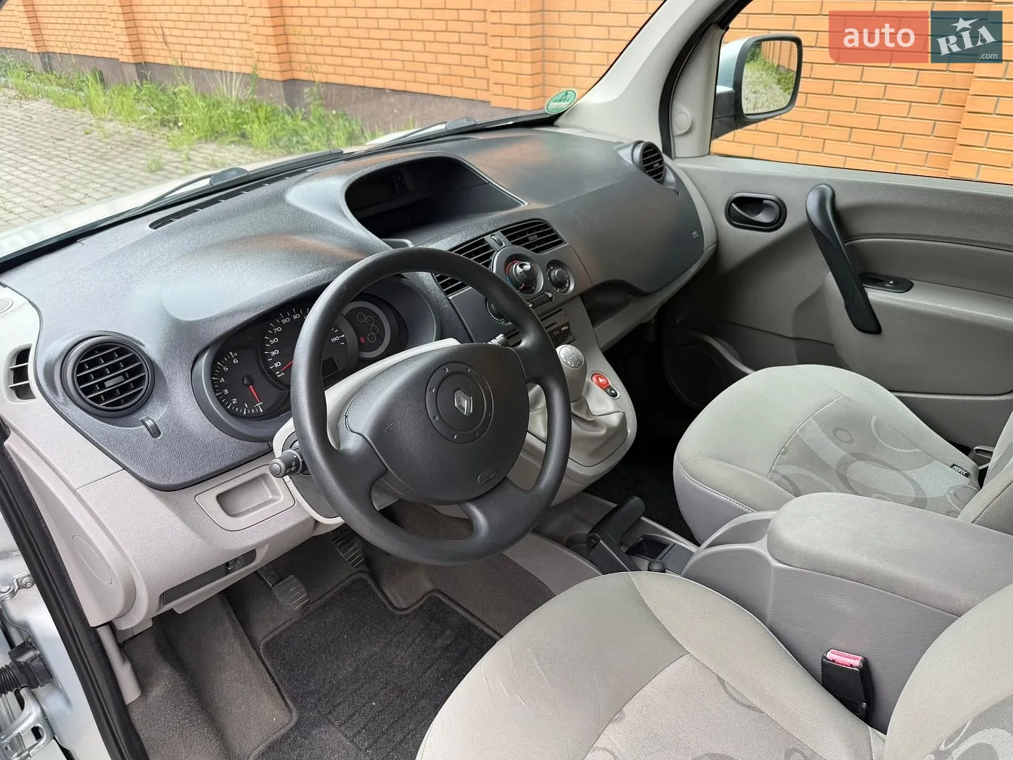 2010 Renault Kangoo - мініатюра 41