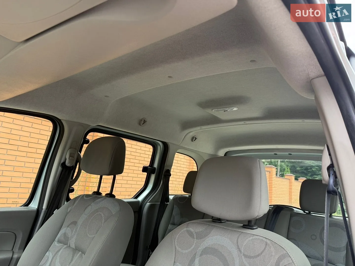 2010 Renault Kangoo - мініатюра 60
