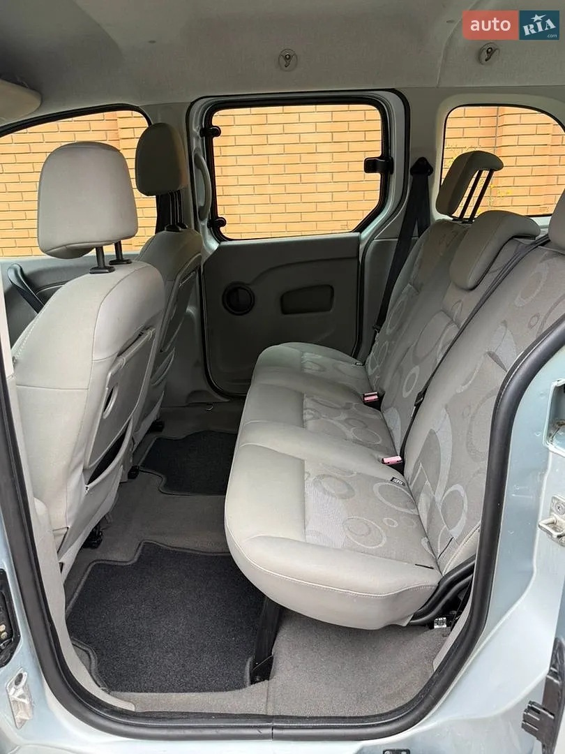 2010 Renault Kangoo - мініатюра 78