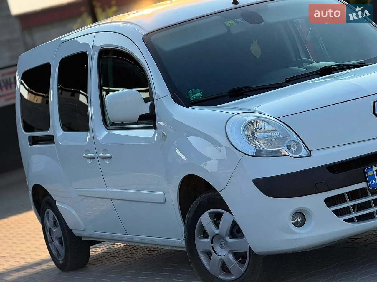 2010 Renault Kangoo - мініатюра 8