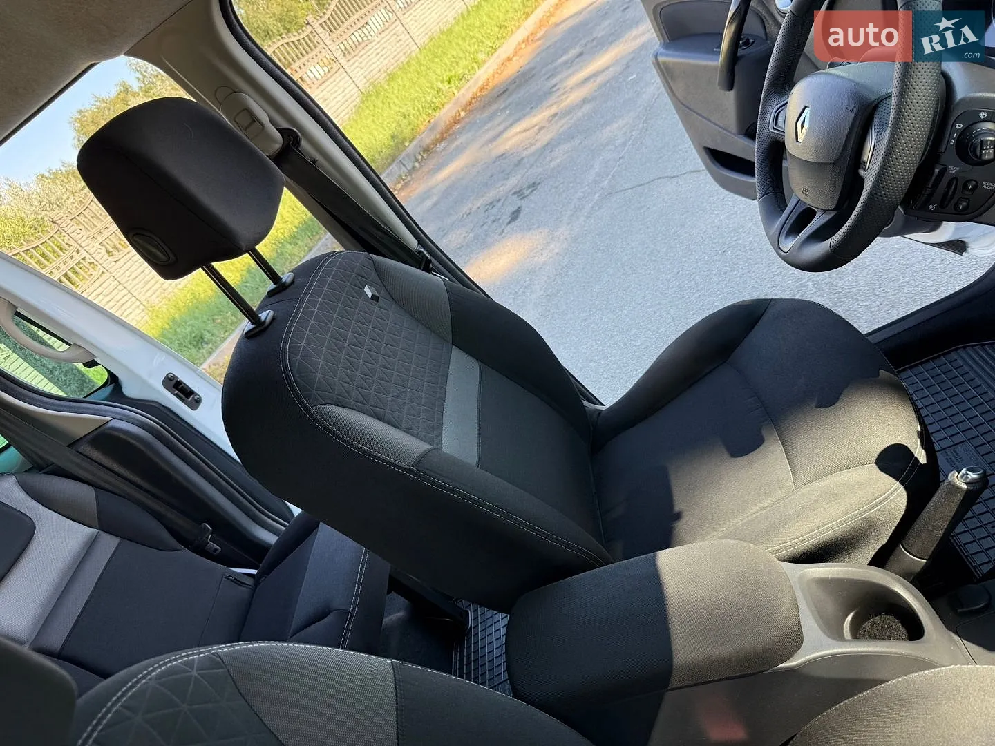 2017 Renault Kangoo - мініатюра 58