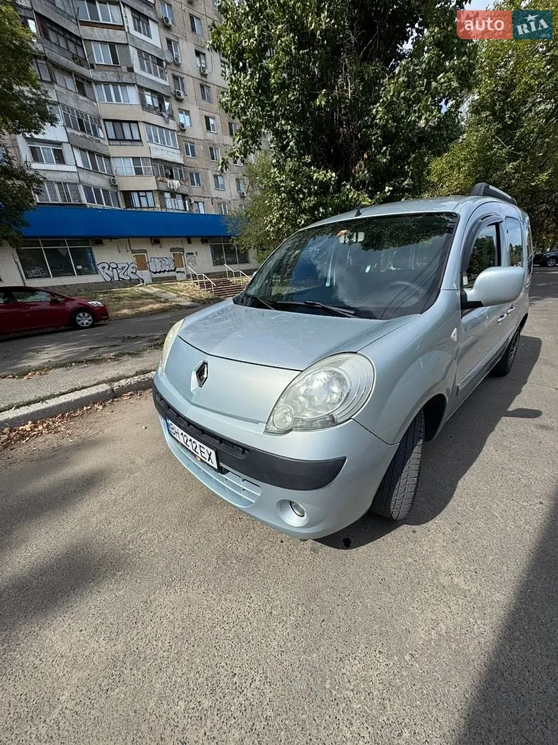 2011 Renault Kangoo - мініатюра 2