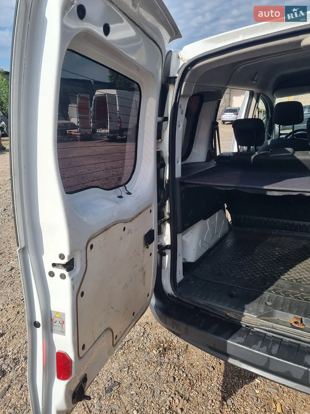 2014 Renault Kangoo - мініатюра 9