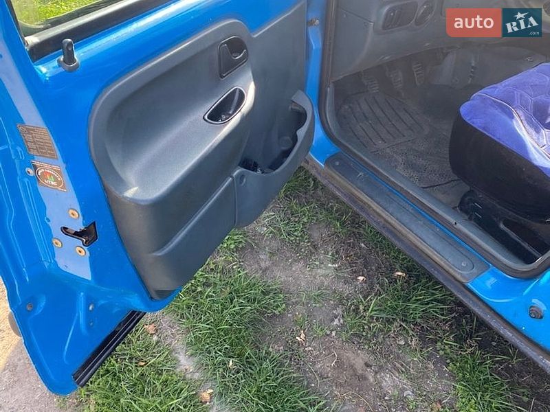 Грузовой фургон Renault Kangoo 1998 в Запорожье