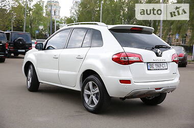 Внедорожник / Кроссовер Renault Koleos 2010 в Киеве