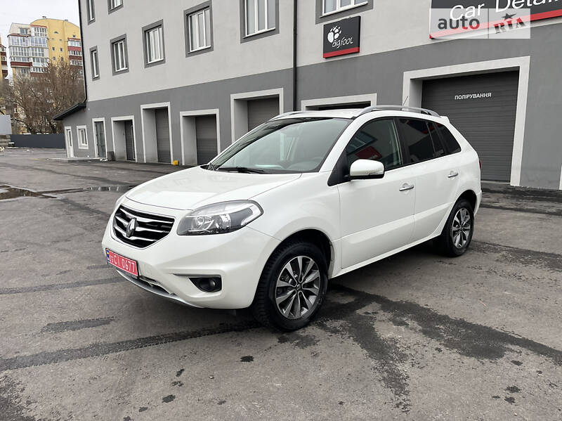 Внедорожник / Кроссовер Renault Koleos 2012 в 
